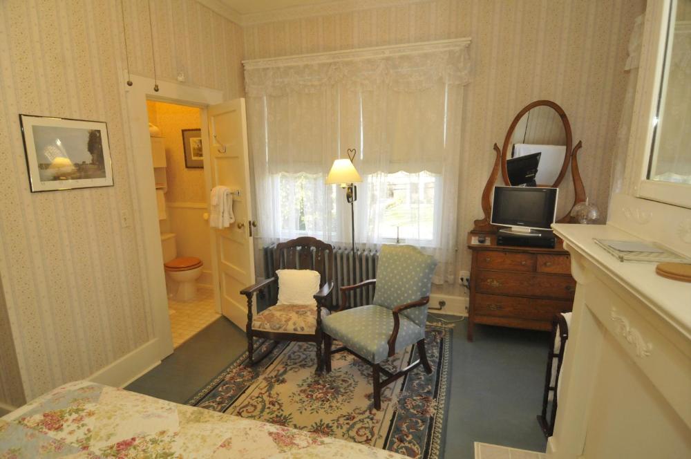 The Grey Swan Inn LLC